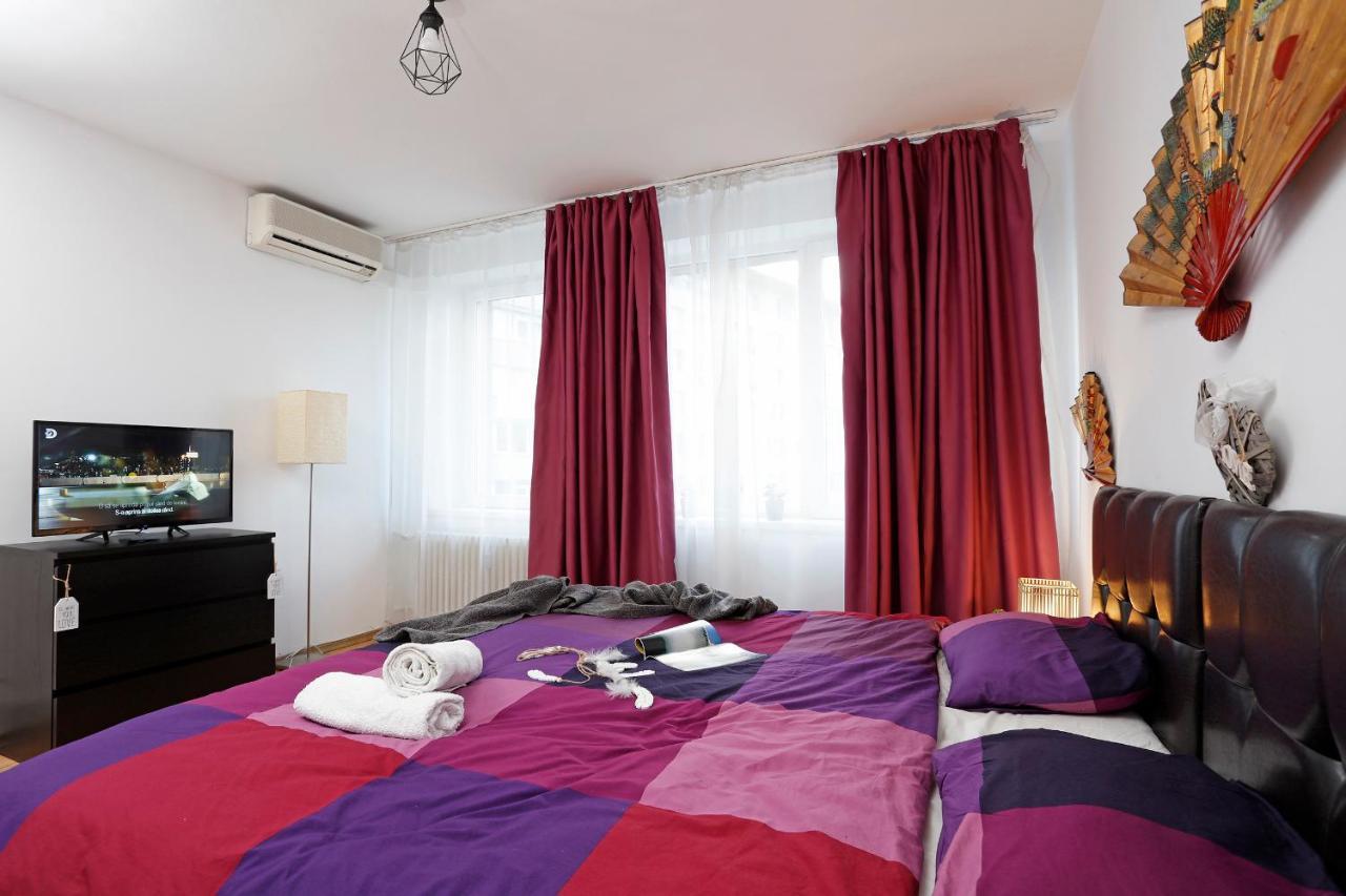 Central Apartment Very Close To Old City Bukareszt Zewnętrze zdjęcie